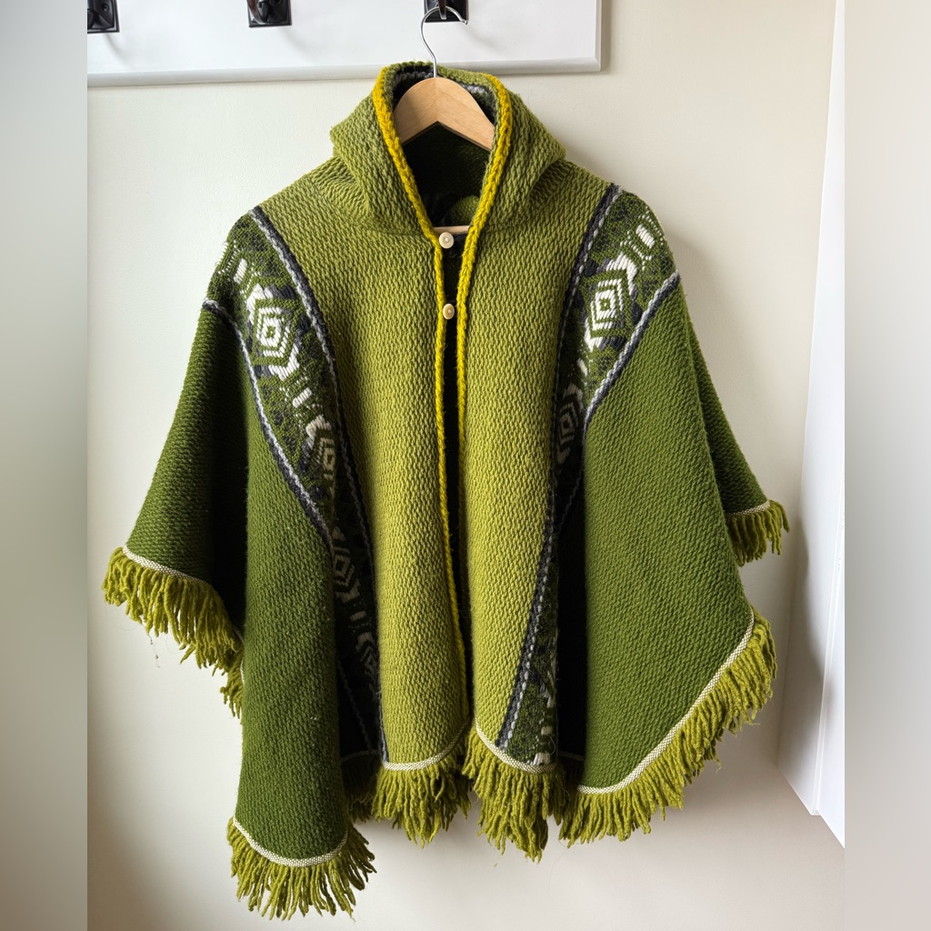 Vintage Andean Wool Hooded Poncho Cape Boho Fringe Geometric Green Woven Folk Os
